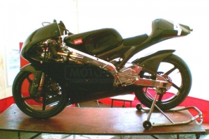 Aprilia RS 125R GP, 2001-02 díly Motoforza na moto
