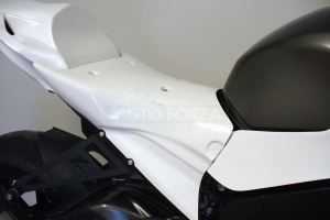 BMW S 1000 RR 2012-2014 (RR/HP4) - ukázka dílů GFK na moto
