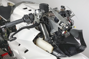 Ducati 1000 1100 V4/V4S/V4R Panigale 2018-2021 Držák otáčkoměru Racing s náfukem  GFK -  Motoforza - SET,