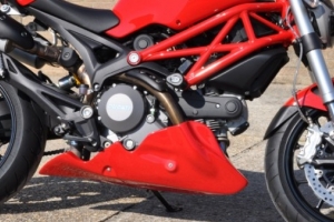 Klín pod motor - Ducati Monster 696 796 1100 V-Twin motory