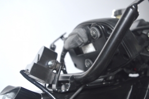 Honda CBR 600RR 2007-2012 - Držák otáčkoměru Racing s náfukem GFK - SET - na moto