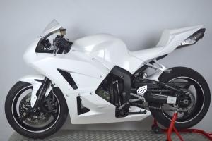 Kompletní sada  8-dílná Racing - Konverze set Honda CBR 600RR 2007-2012 na model 600RR 2013-2023