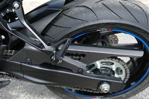 Suzuki GSX-S 750 2016-2021 - Zadní blatník CARBON - twill - lesklý